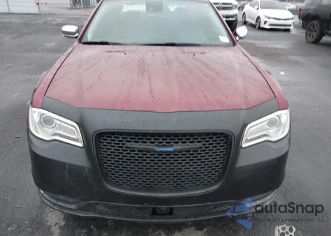 2018 Chrysler 300 Limited из США, поврежденный, VIN 2C3CCAEG0JH244040